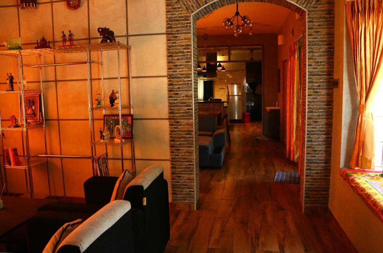 ポンディシェリ Penthouse 2Bhk With Bathtub And Terraceヴィラ エクステリア 写真