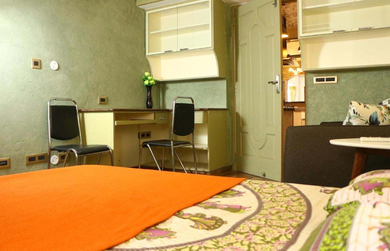 ポンディシェリ Penthouse 2Bhk With Bathtub And Terraceヴィラ エクステリア 写真